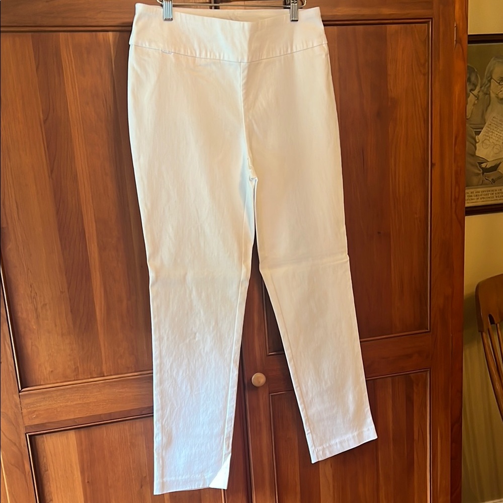 LISETTE White Cropped Pants Tailored Design